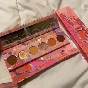 Kaleidos FuturismVII Sashimi City eyeshadowpalette